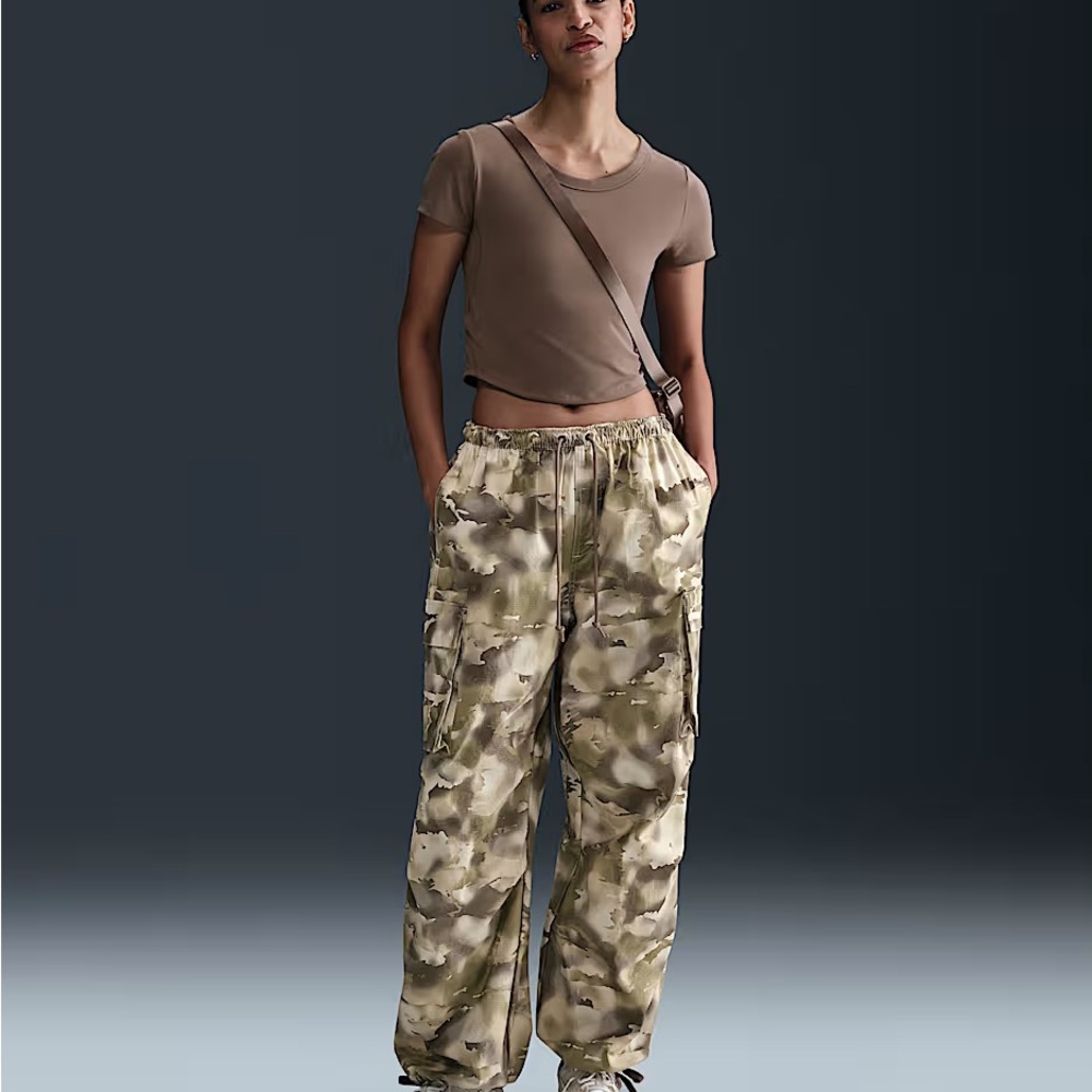 Nike Women's Mid-Rise Oversized Camo Cargo Pants - Picture 3 of 3